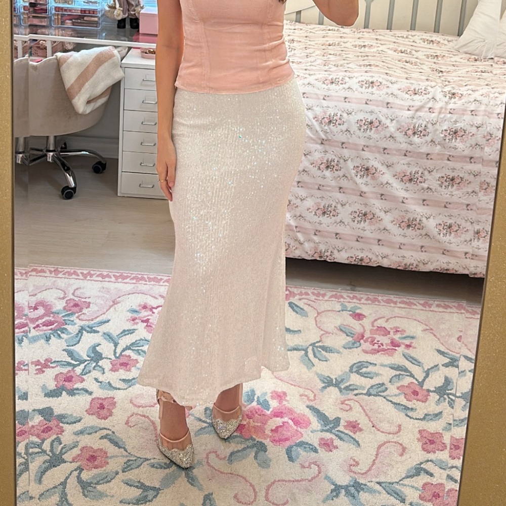 Endless Rose elegant White Sequin Maxi Skirt - Small